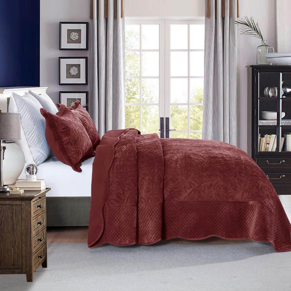 King Size Rustic Burgundy Velvet Quilt Set with Shams