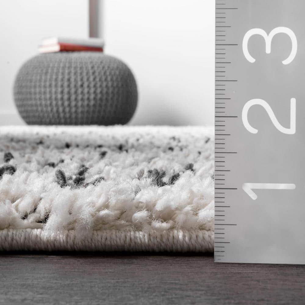 Off-White Round Moroccan Shag Area Rug with Tassels