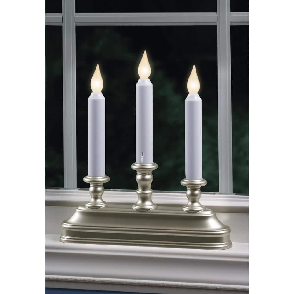 White LED Flameless Window Candle with Dusk to Dawn Sensor