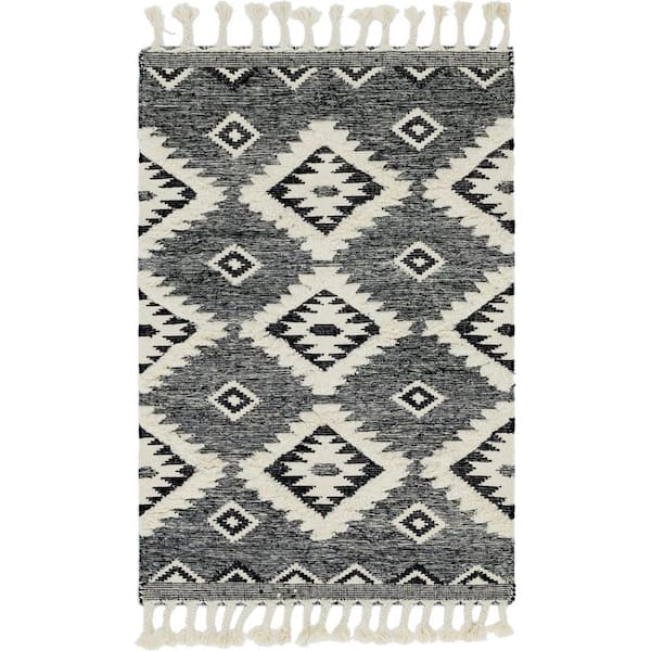 Mesa Charcoal 4 ft. x 6 ft. Area Rug