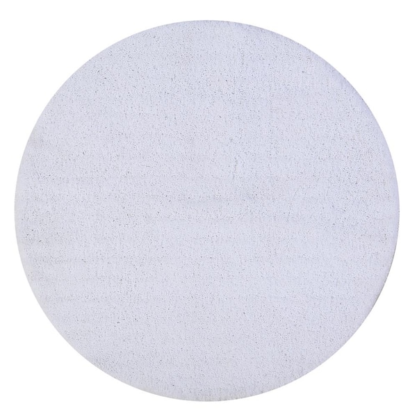 Better Trends Micro Plush Collection White 30 in. x 30 in. Round 100% Micro Polyester Tufted Bath Mat Rug