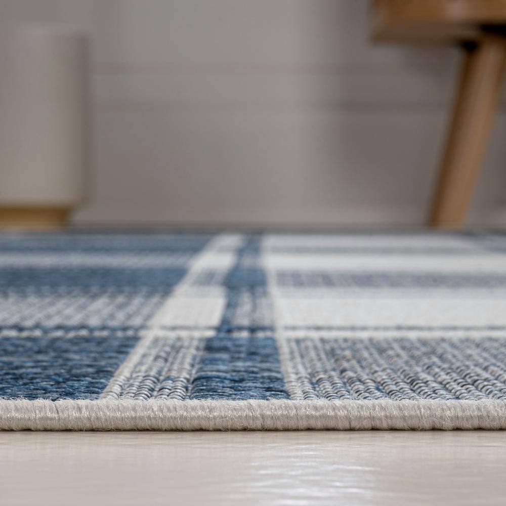 Sabine Navy and Cream Gingham Synthetic 3 x 5 Area Rug