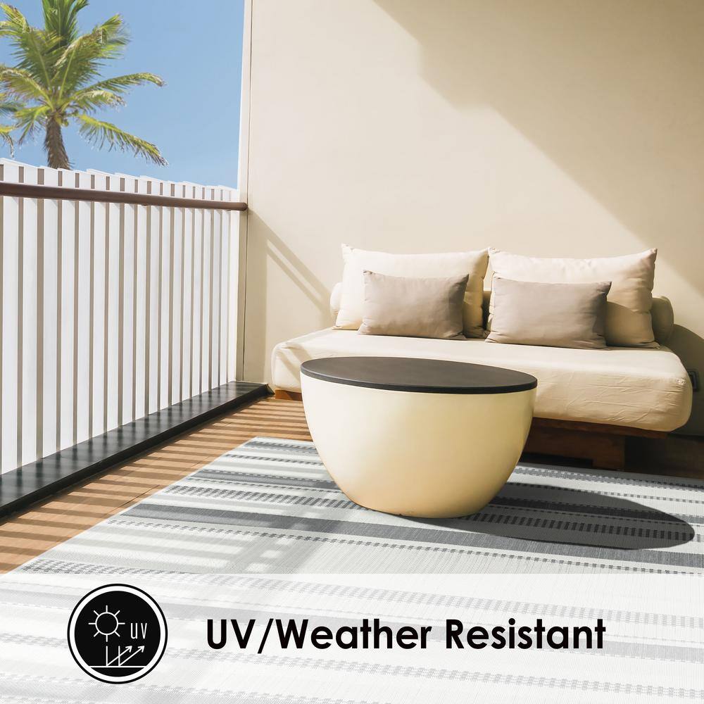 Gray and Cream Striped Synthetic 5' x 7' Indoor/Outdoor Rug