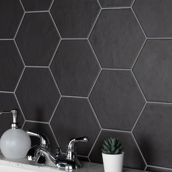 https://images.thdstatic.com/productImages/60a2ebd8-8e08-4f12-b03d-1c751999a27e/svn/nero-low-sheen-merola-tile-porcelain-tile-feq8hmn-66_600.jpg