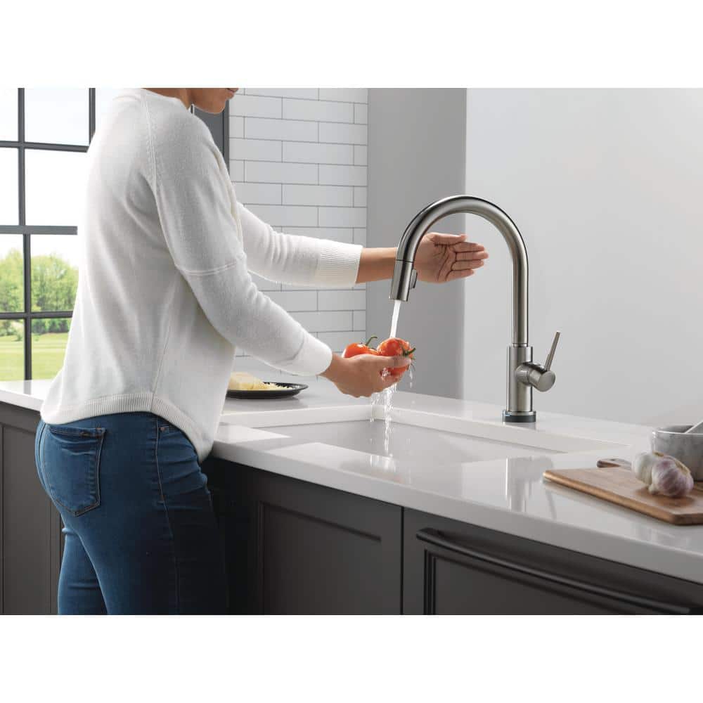 Black Stainless Steel Touchless Kitchen Faucet with Pull-out Spray