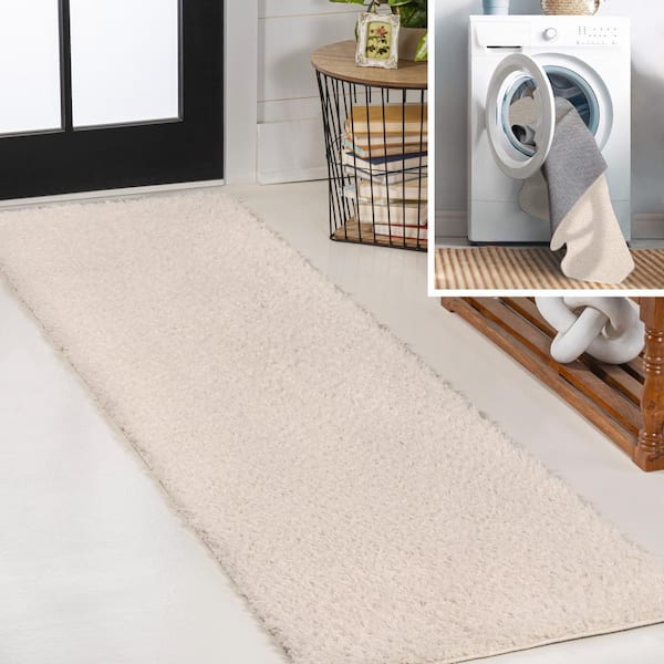 JONATHAN Y White 2 ft. x 8 ft. Clayton Coastal Solid Glam Shag Machine-Washable Runner Rug