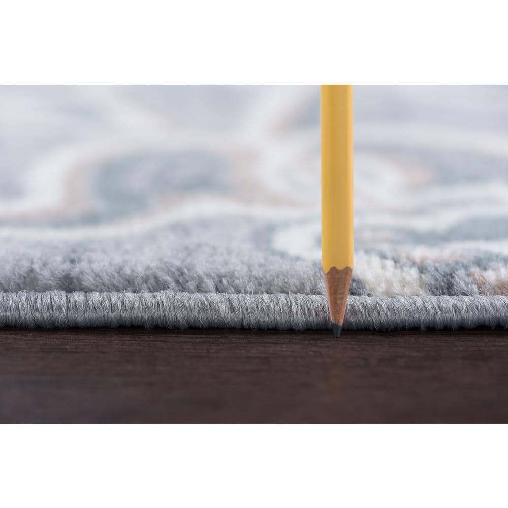 Madison Garland 5' x 7' Handmade Gray Floral Synthetic Rug