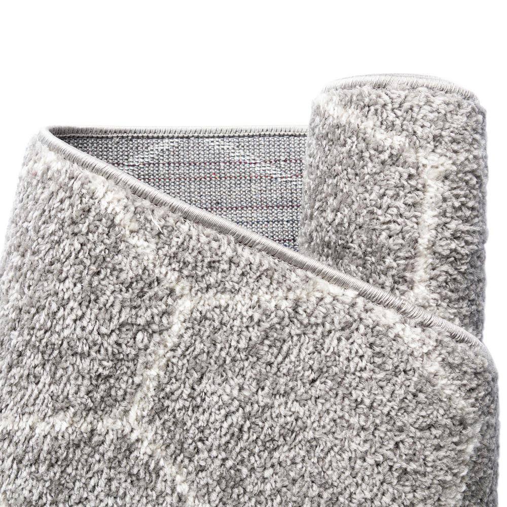 Light Gray Synthetic 8' x 10' Trellis Rectangular Rug
