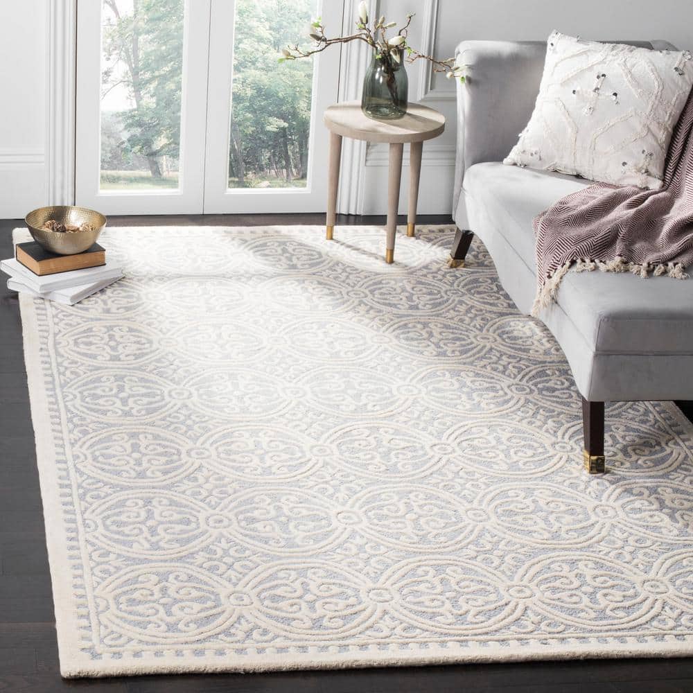 Elegant Silver & Ivory 8' x 10' Hand-Tufted Wool Area Rug