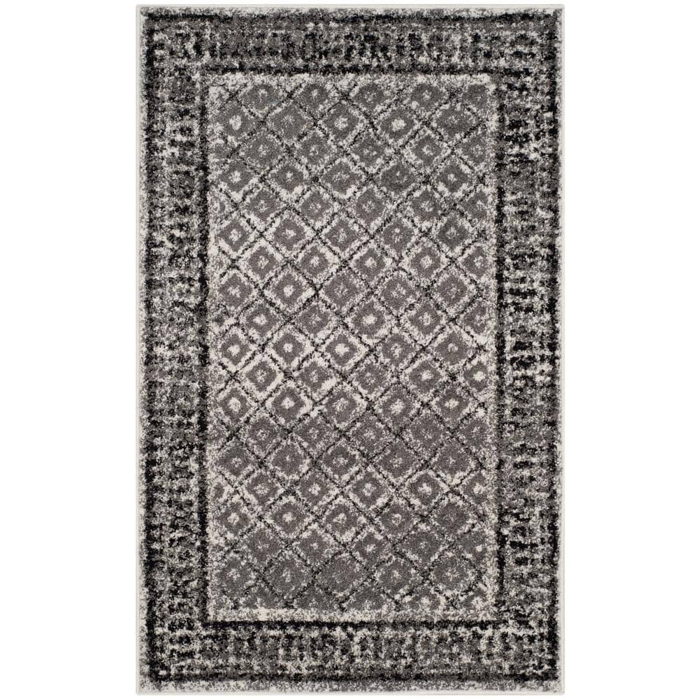Ivory Soft Diamond Lattice 3'x5' Reversible Synthetic Rug