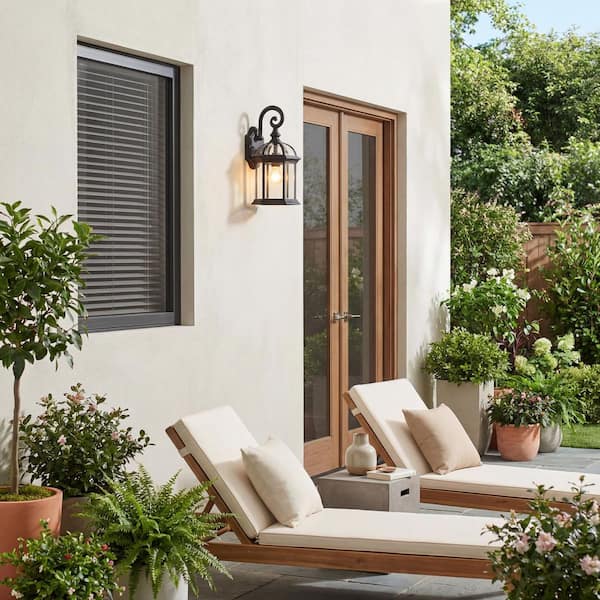 KICHLER Barrie 15.5 in. 1-Light Black Outdoor Hardwired Wall
