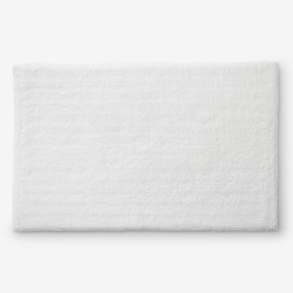 Company Cotton Plush Spa Solid 17 in. x 24 in. White Bath Rug