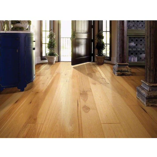 Belvoir York Hickory 9/16 in. T X 7.5 in. W Tongue and Groove Engineered Hardwood Flooring (31.09 sq.ft./case)