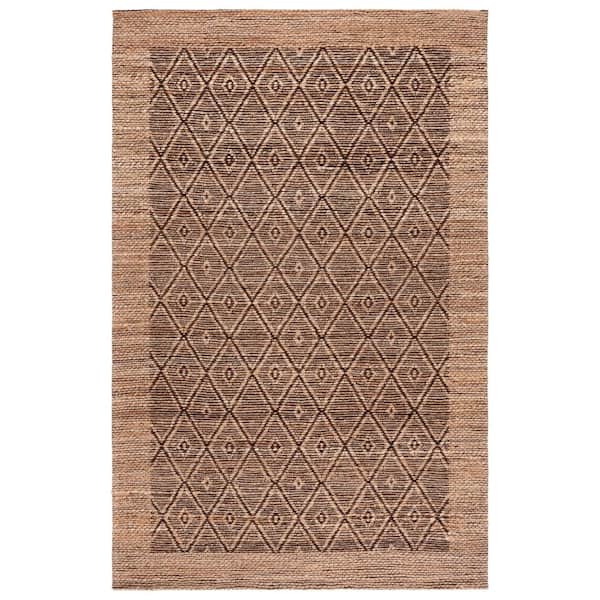 Natural Fiber 4 ft. x 6 ft. Natural/Brown Border Diamond Distressed Area Rug