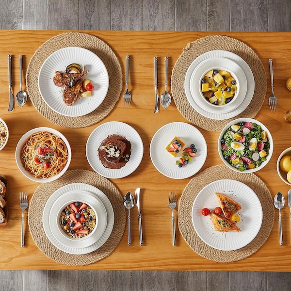 MALACASA 16-Piece White Porcelain Dinnerware Set (Service for 4