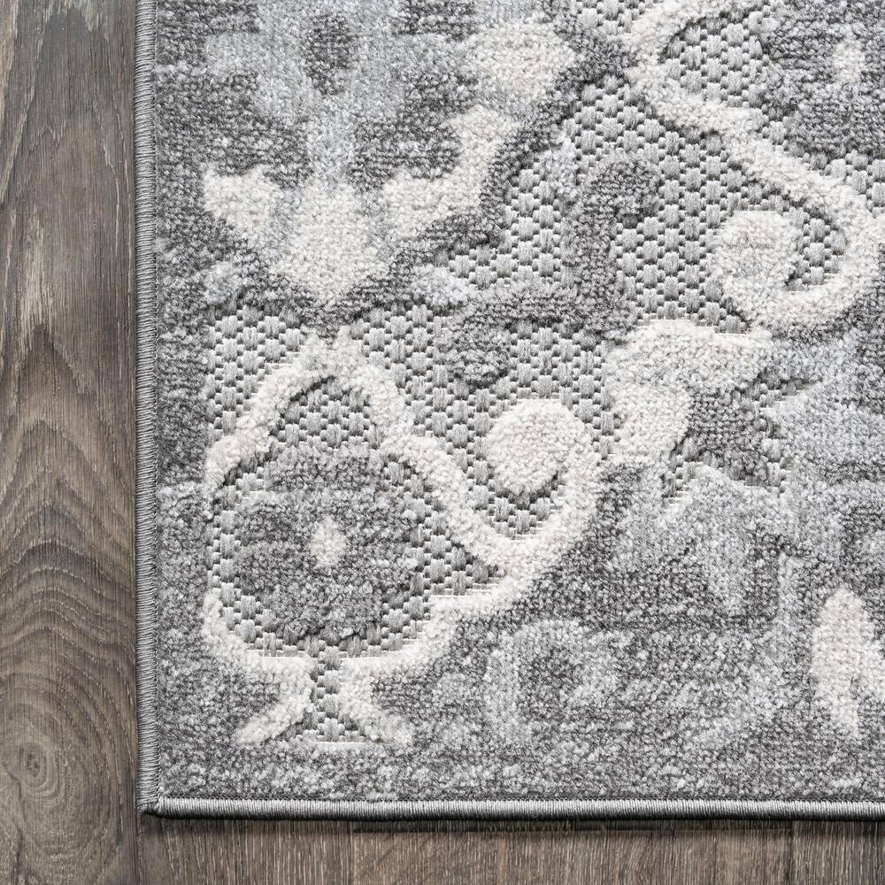 Modern Moroccan Medallion 4' x 6' Gray Synthetic Area Rug