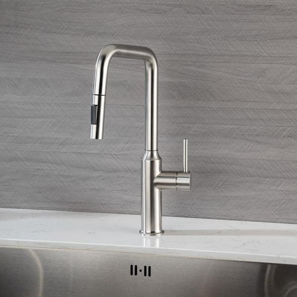 Single Handle Pull-Down Sprayer Kitchen Faucet in Brushed Nickel