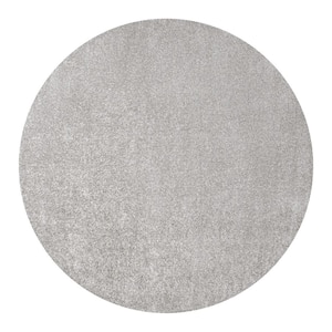 Haze Solid Low-Pile Light Gray 4 ft. Round Area Rug