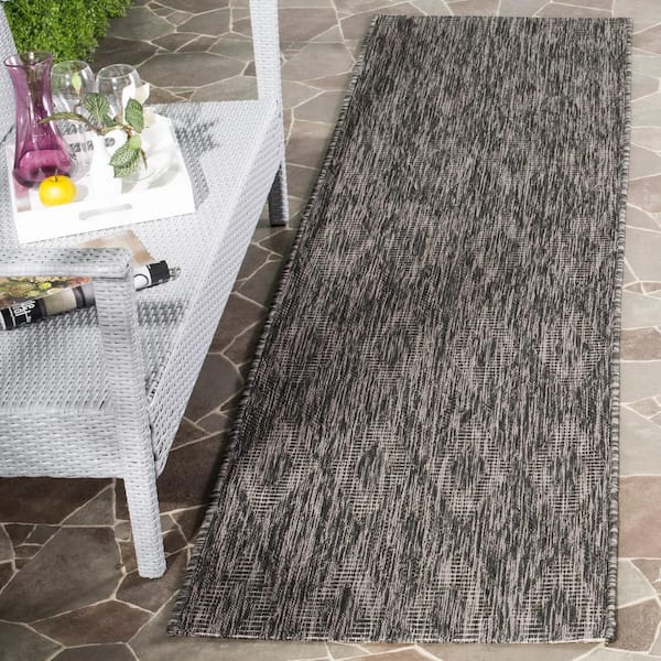 Courtyard Black/Black 2 ft. x 16 ft. Solid Color Diamond Indoor/Outdoor Runner Rug