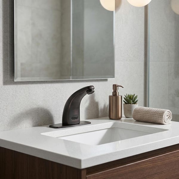 Automatic Sensor Touchless Single Hole Bathroom Faucet with Battery Operated Temperature Mixer and Deckplate in Bronze