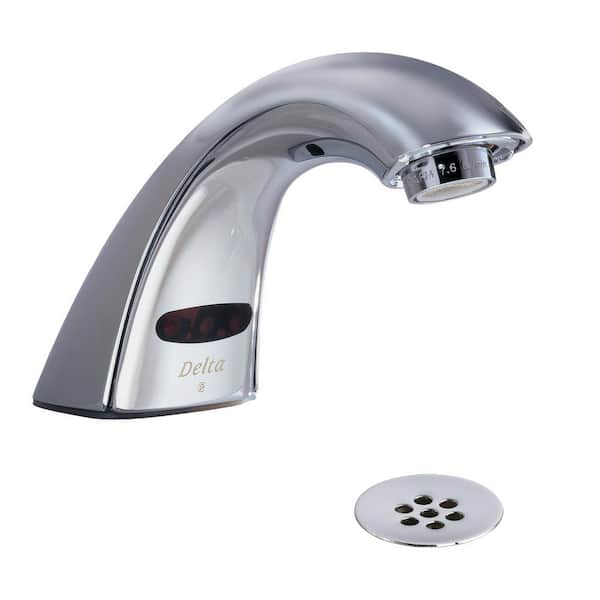 Delta BatteryPowered Touchless Single Hole Bathroom Faucet in Chrome