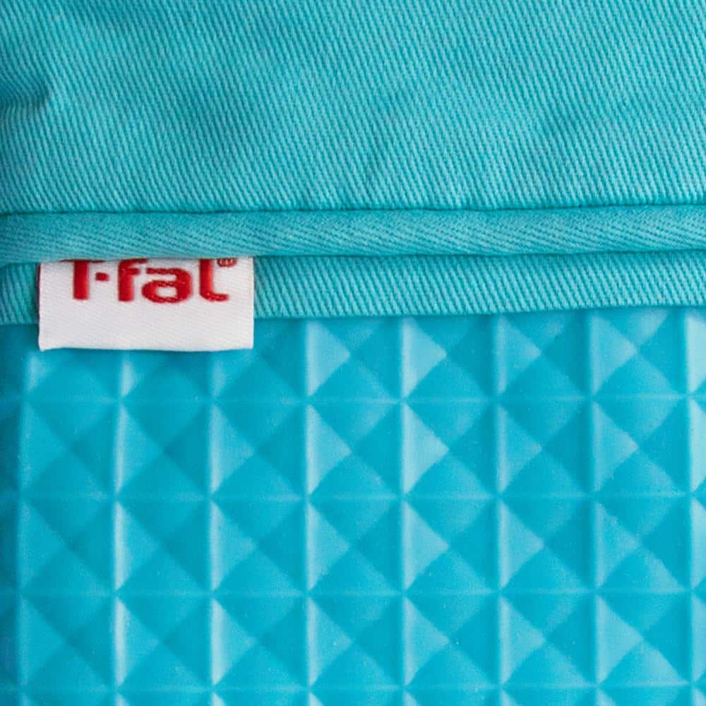 Aqua Blue Silicone Heat Resistant Oven Mitts, Set of Two