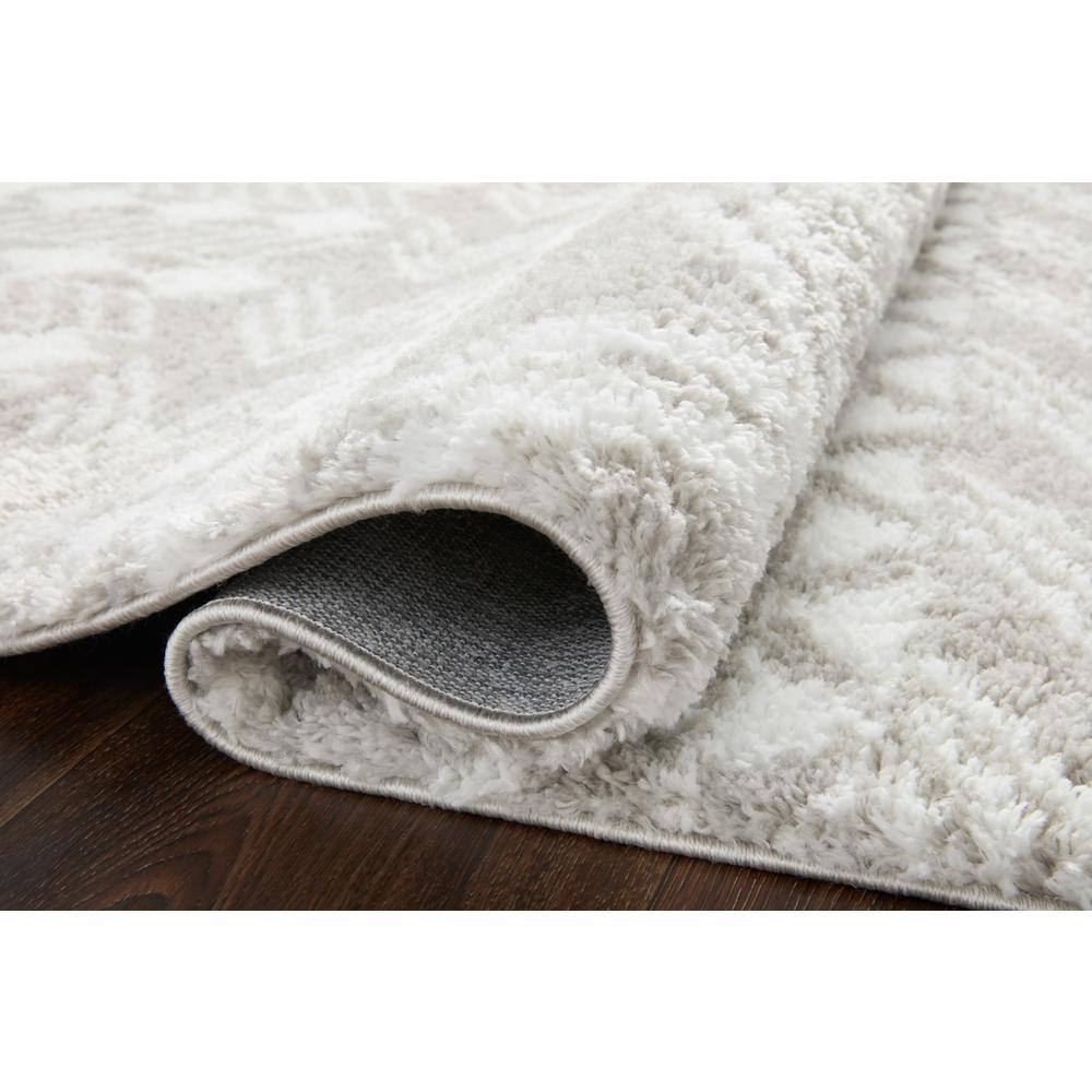 Bliss Gray and White Geometric Shag Area Rug 5'-3" x 7'-6"