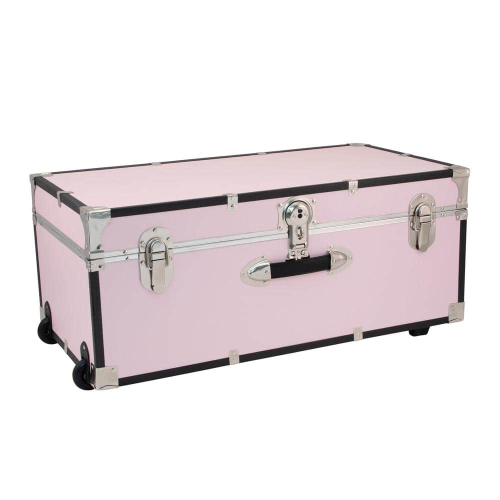 Seward Trunk Seward Explorer 30 in. Trunk with Wheels & Lock