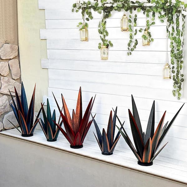 Large Green-L Solar Light Rustic Agave Sculpture-Hand Painted