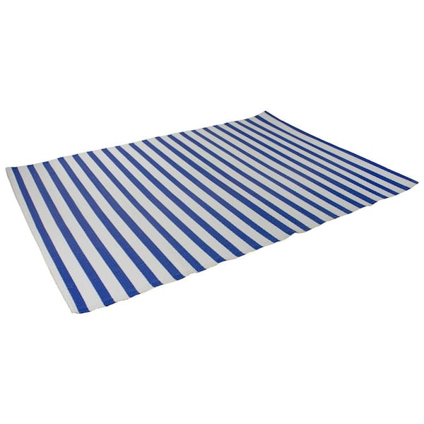 Blue and White 4 ft. x 6 ft. Global Polypropylene Indoor/Outdoor Area Rug