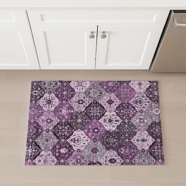 Chantille Machine Washable Indoor/Outdoor Abstract ACN2292 Purple 2 ft. x 3 ft. Accent Rug
