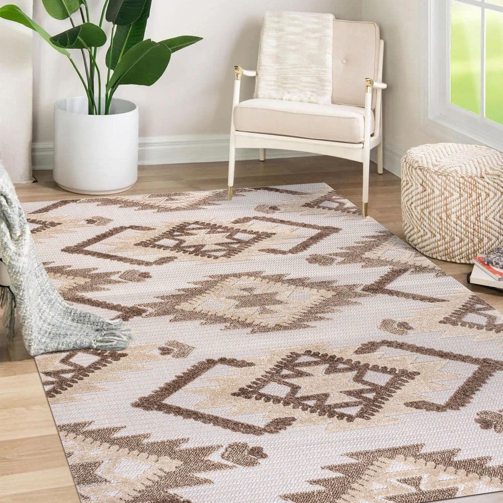 Ivory and Brown Geometric Synthetic 4' x 6' Indoor/Outdoor Rug