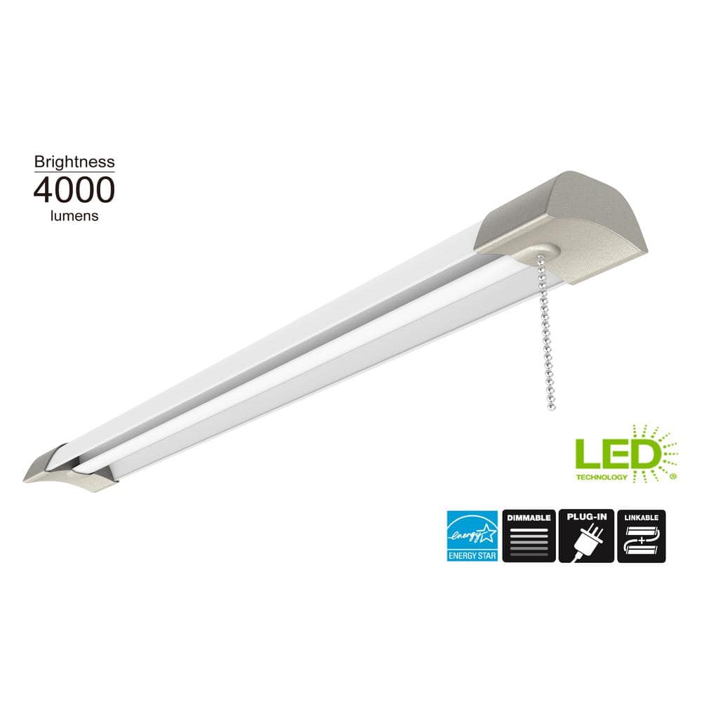 Commercial Electric Lampe blanche d'atelier utilitaire à DEL à 4 ampoules  de 4 watts, 80 w