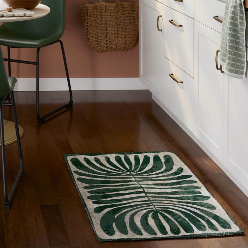 Green Jacquard Woven Polyester and Cotton Kitchen Mat 24" x 40"