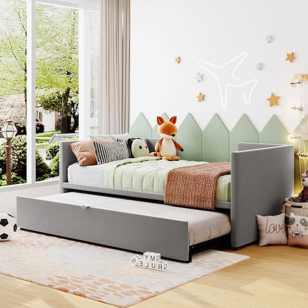 Harper & Bright Designs Gray Twin to King Upholstered Velvet Daybed with Extendable Trundle