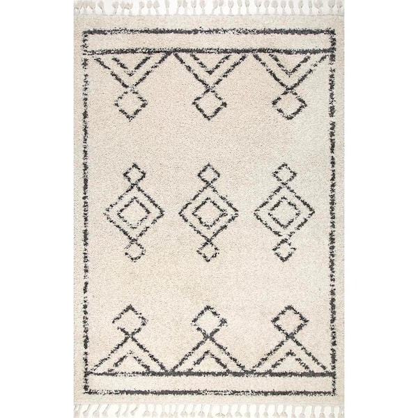 nuLOOM Mackie Moroccan Diamond Shag Off-White 12 ft. x 15 ft. Area Rug