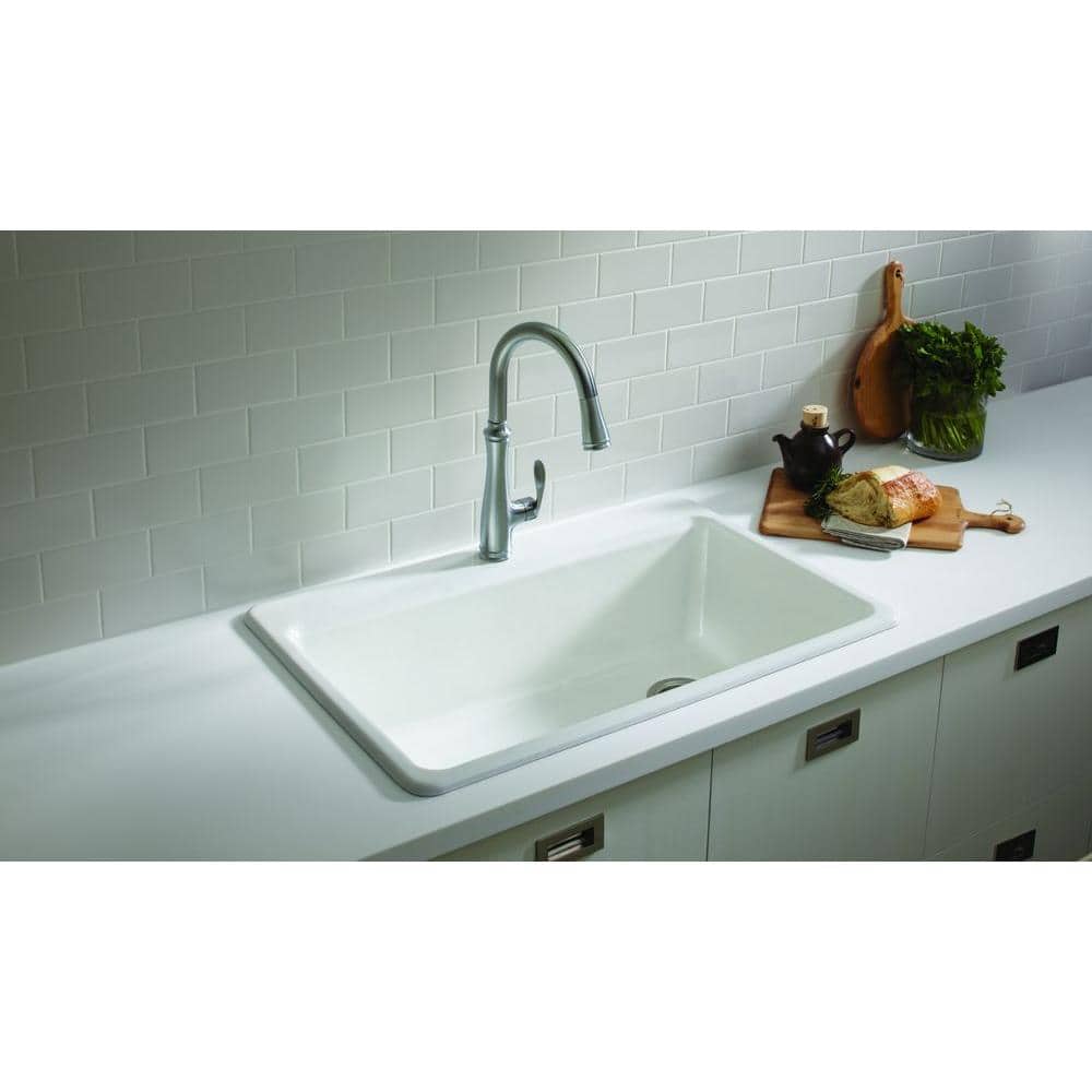 Vibrant Stainless Steel Pull-Down Kitchen Faucet with Spray