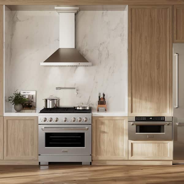 36 in. 5.2 cu. ft. Paramount Gas Range with Convection Gas Oven in Satin Stainless Steel with 6 Brass Burners