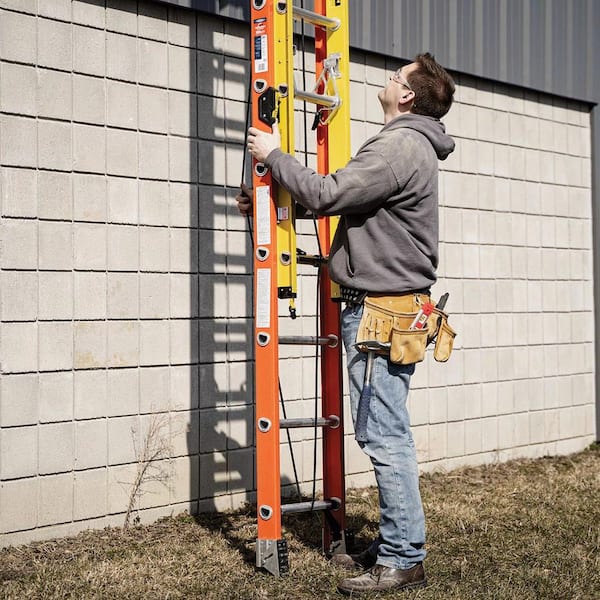 Werner GlideSafe 20 ft. Fiberglass Extension Ladder (19 ft. Reach Height)  with 300 lb. Load Capacity Type IA Duty Rating T6220-2GS - The Home Depot