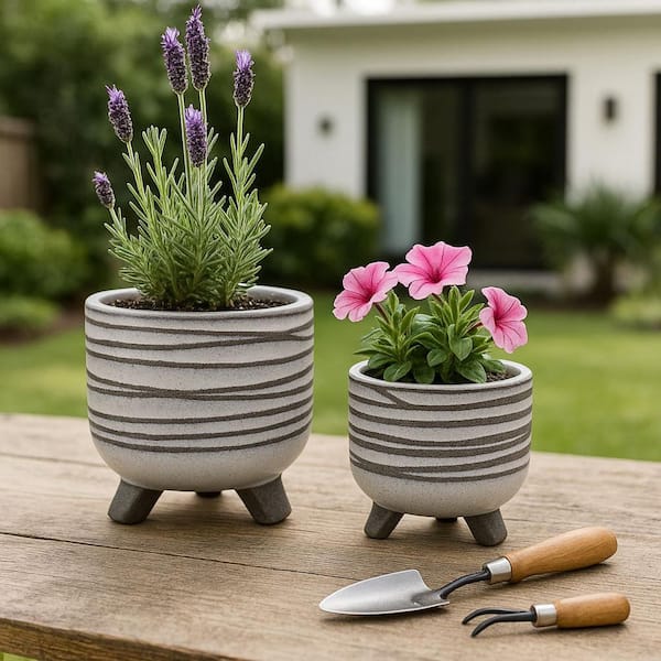 Liv & Skye 6 in. and 7 in. Yellow Ceramic Growing Lemons