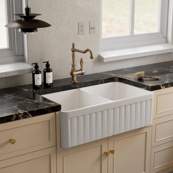 33 in. L x 18 in. W Double Bowl Farmhouse Sink, White Fireclay Farm Sink, Apron Front Sink With Custom Sink Accessories