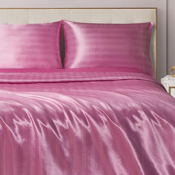 JUICY COUTURE Silky Satin Damask 4-Piece Pink Striped Polyester Queen Soft Sheet Set