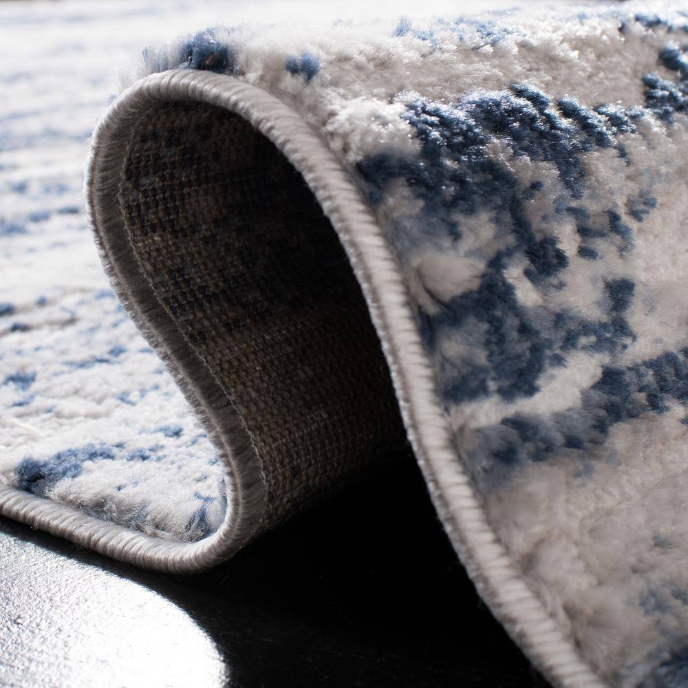 Amelia 6'7" Round Grey and Navy Abstract Area Rug