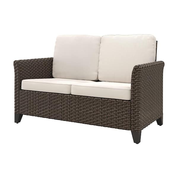 Double Wicker Patio Outdoor Lounge Chair with Beige Cushions
