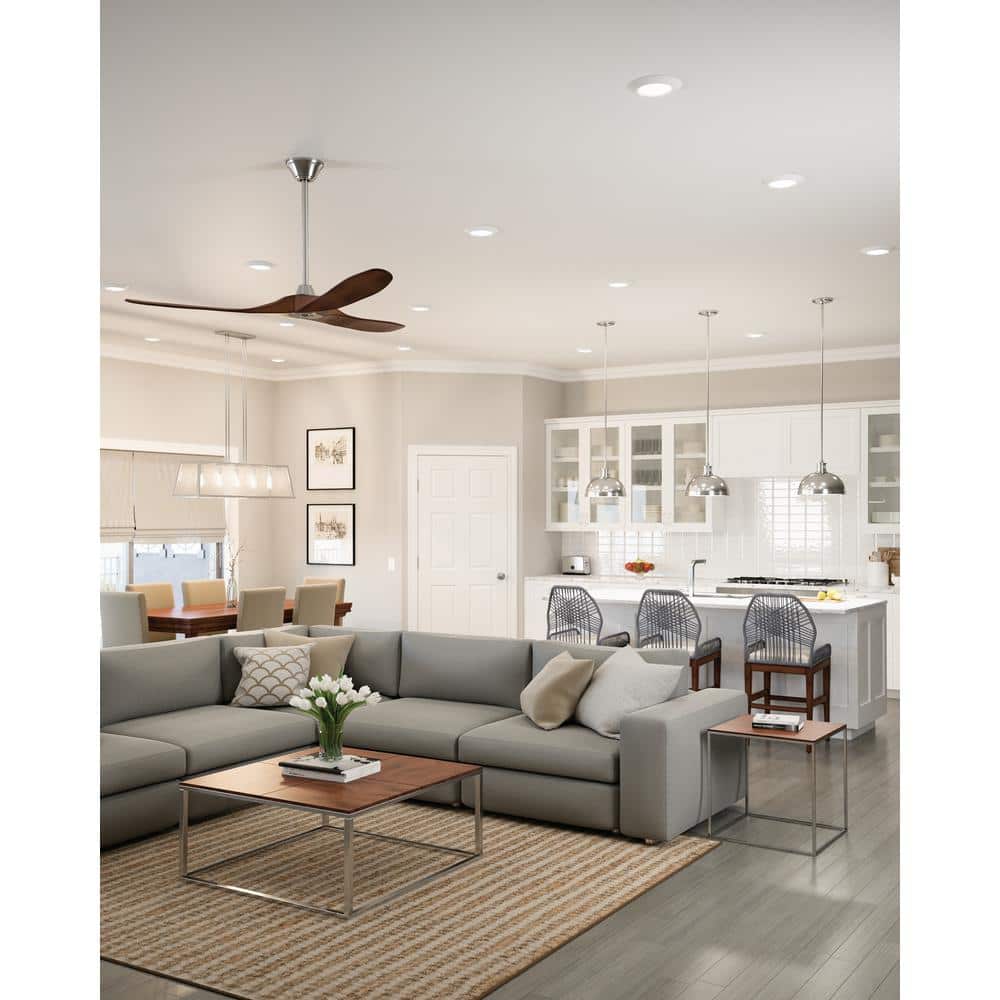 Sleek White Aluminum Traverse LED Downlight for Indoor/Outdoor Use
