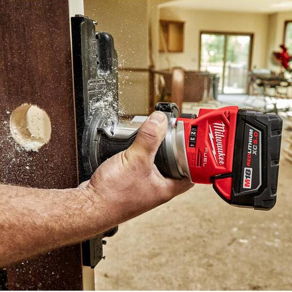 Milwaukee 48-10-5601 Compact Router Plunge Base 