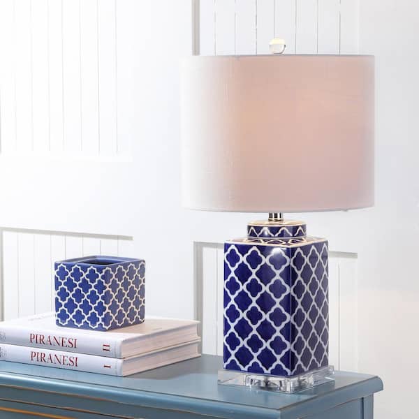 JONATHAN Y Clarke 23 in. H Blue/White Chinoiserie Table Lamp
