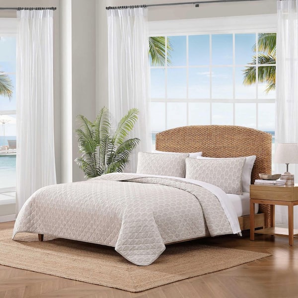 Bahama Fronds 3-Piece Khaki Cotton Full/Queen Quilt Set