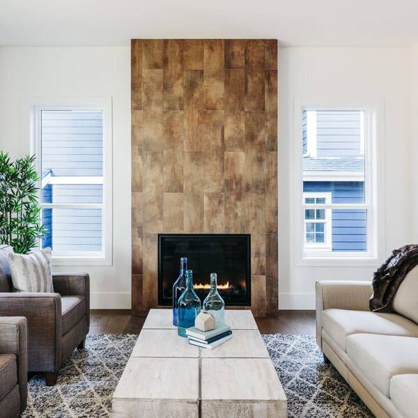 Alexandria Moulding 1-3/16 in. D x 4-9/16 in. W x 84 in. L Pine