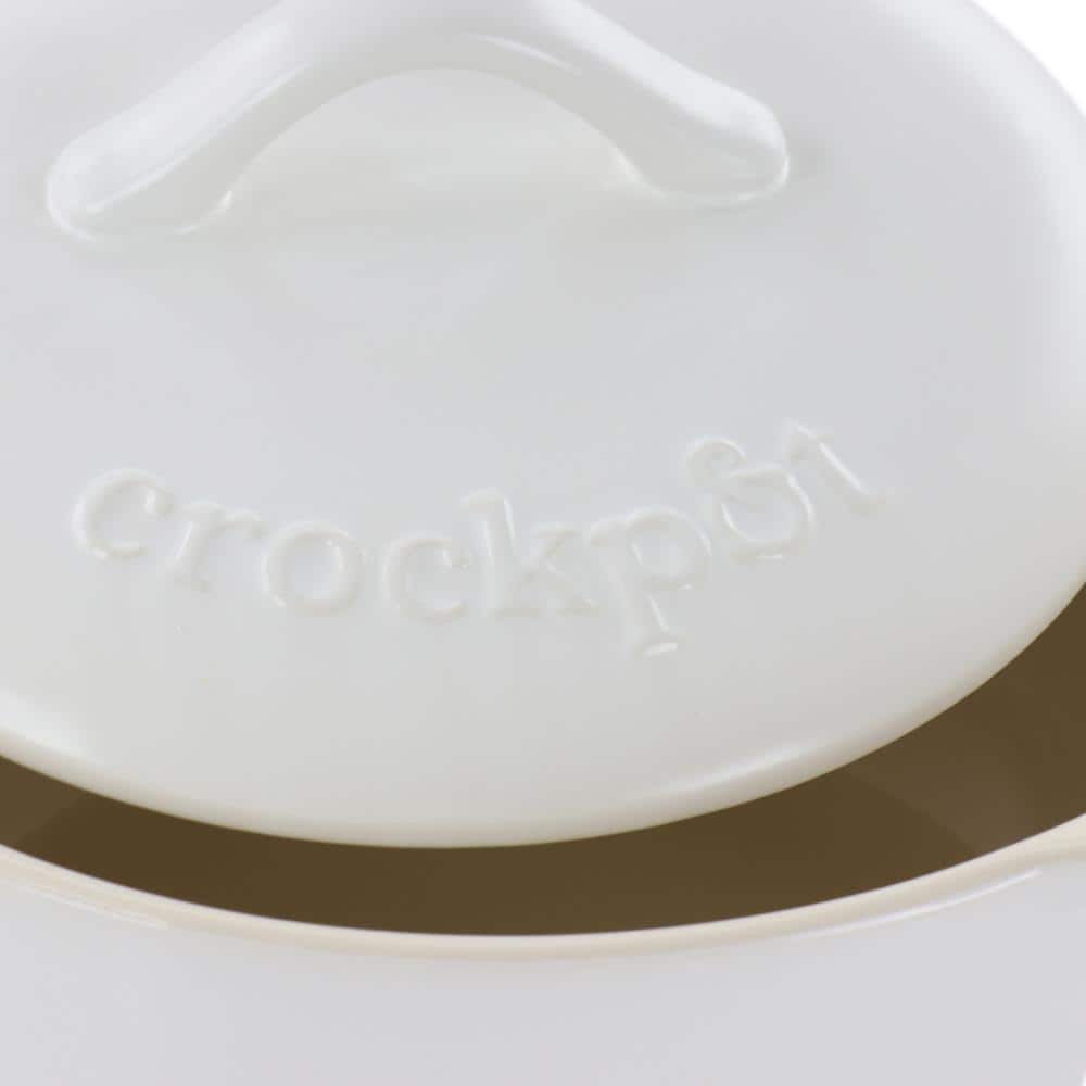 White 2.3 Quart Round Stoneware Casserole Dish with Lid